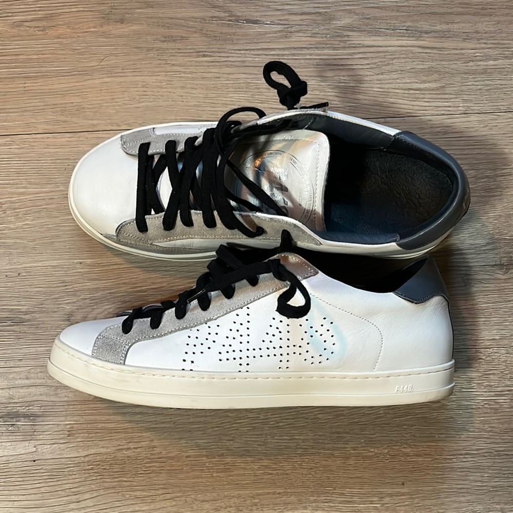 P448 Sneakers Size 41/8sz.